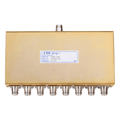 Divisor de Potencia / 8 Vías / 30-700 MHz / 0.5 W / Conectores N Hembra / 41 x 224 x 152 mm / 1.35 x 7.35 x 4.99 ft