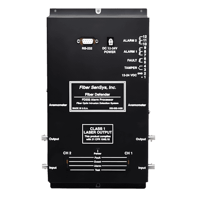 Sensor Perimetral de Fibra Óptica / 2 Zonas Independientes / 5 km Alcance / 1,640 pies por Zona / Comunicación IP-XML y RS232 / 12-24 VDC