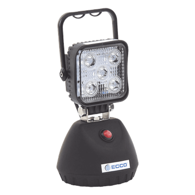 Luz de Trabajo Recargable / 650 Lúmenes / 5 LED 3W / IP67 / Montaje Magnético / 3-4 Horas Autonomía