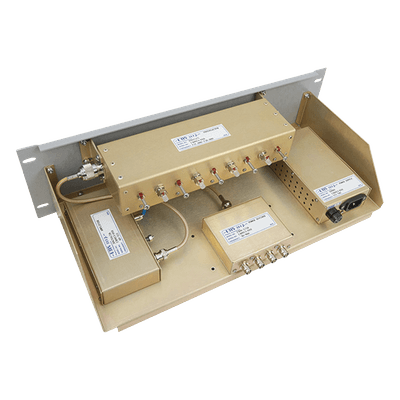 Multiacoplador con Preselector / 138-225 MHz / 3-4 Canales / 3-8 MHz Ancho de Banda / 20 dB Ganancia / N Hembra a BNC Hembra