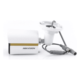 Cámara Bala TURBOHD 4K / Imagen a Color 24/7 / Lente 2.8 mm / Luz Blanca 20 m (65.6 ft) / Exterior IP67 / WDR 130 dB / Metal