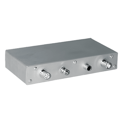 Preamplificador / Ganancia Variable 0-30 dB / 40-512 MHz / 13.6 Vcc / Bajo Ruido 2.8 dB / 1' x 6' x 3'