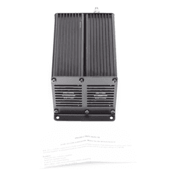 Convertidor DC-DC / Entrada 20-35 VDC / Salida 13.8 VDC / 60 A / Eficiencia 92% / 3.5x3.7x7.0 pulgadas