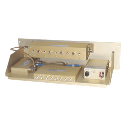 Multiacoplador con Preselector / 138-225 MHz / 8 Canales / 3-8 MHz BW / 19 in Rack / 5.25 x 19 x 10 in