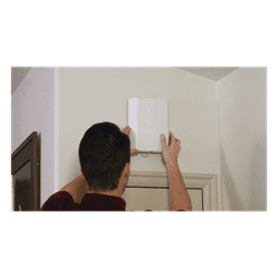 Antena Panel Direccional / Multibanda 700-960 MHz / 1710-2170 MHz / Ganancia 7 dBi / 10 dBi / Apertura 70°/60° / Conector N Hembra