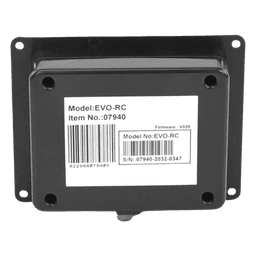 Control Remoto / Inversor-Cargador / Slot SD 16 GB / Cable 10 m (33 ft) / Monitoreo de Datos