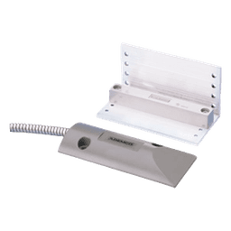 Contacto Magnético de Uso Rudo / Soporte en L Ajustable / Cable Blindado 60 cm (23.6 in) / Gap 60 mm (2.36 in) / Sellado con Epóxico / NC 28 VDC
