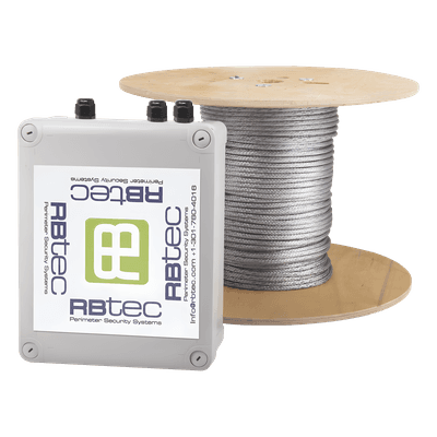 Cable Sensor Perimetral Blindado / 75 m (246 ft) / 1 Zona / Detección por Vibración / Malla de Acero Inoxidable / IP66 / Tarjeta LPU400