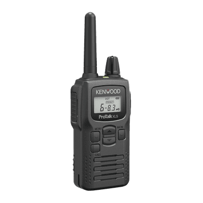 Radio portátil UHF 450-470 MHz, 2 W, 16 canales, Resistente a Golpes MIL-STD-810, manos libres VOX. Incluye antena, batería, cargador y clip